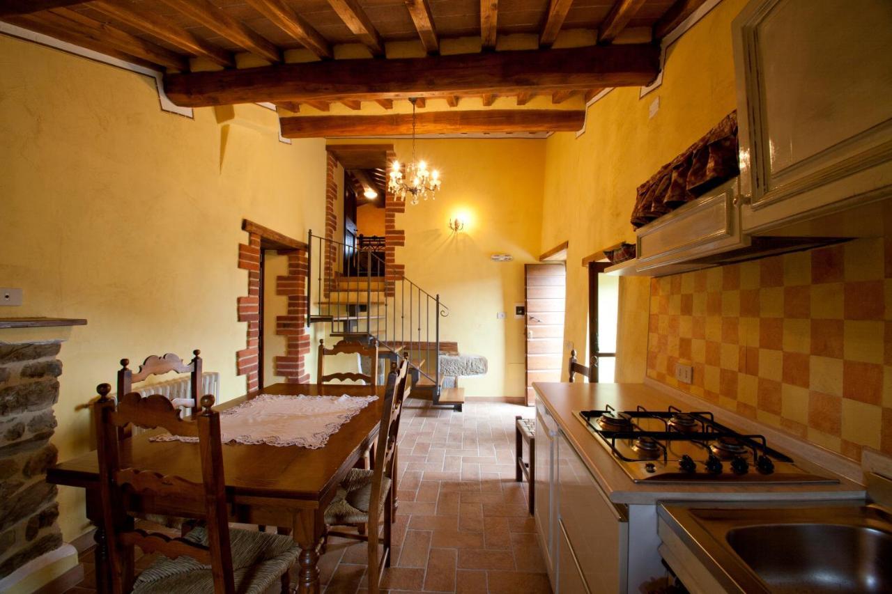 Agriturismo D'Ambiano อาเรซโซ ภายนอก รูปภาพ