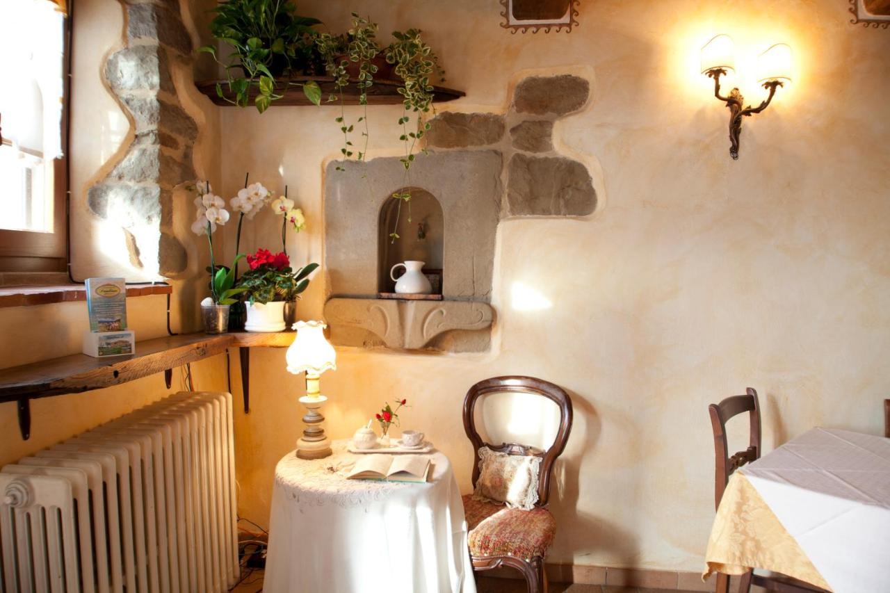 Agriturismo D'Ambiano อาเรซโซ ภายนอก รูปภาพ