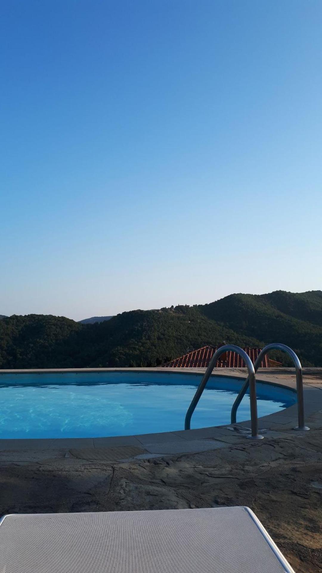 Agriturismo D'Ambiano อาเรซโซ ภายนอก รูปภาพ