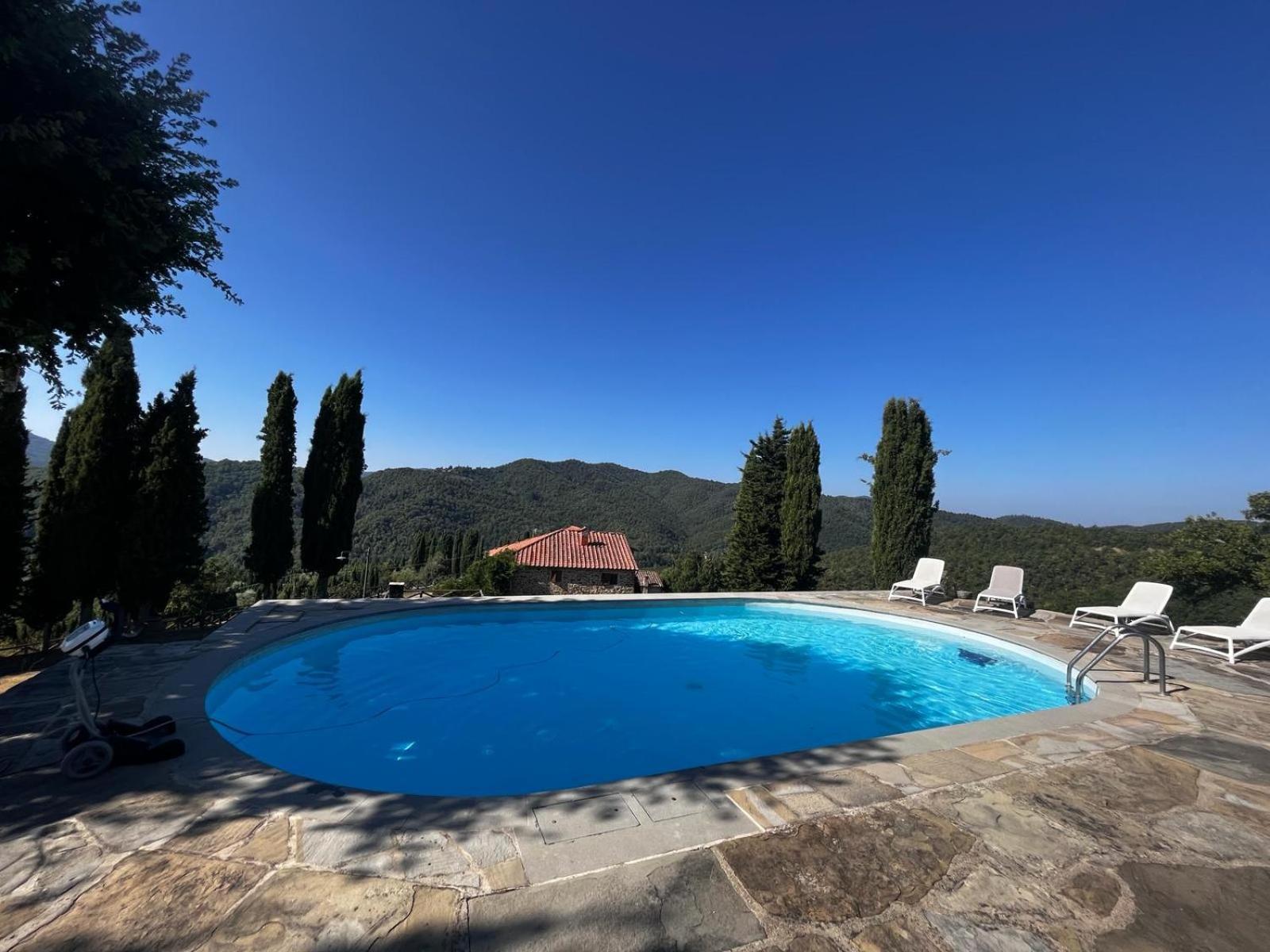Agriturismo D'Ambiano อาเรซโซ ภายนอก รูปภาพ